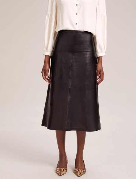 AU23_SK119_TIANA_BLACK_LS_4181