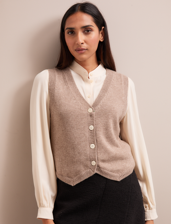 Wesley Cashmere Blend V Neck Waistcoat - Taupe