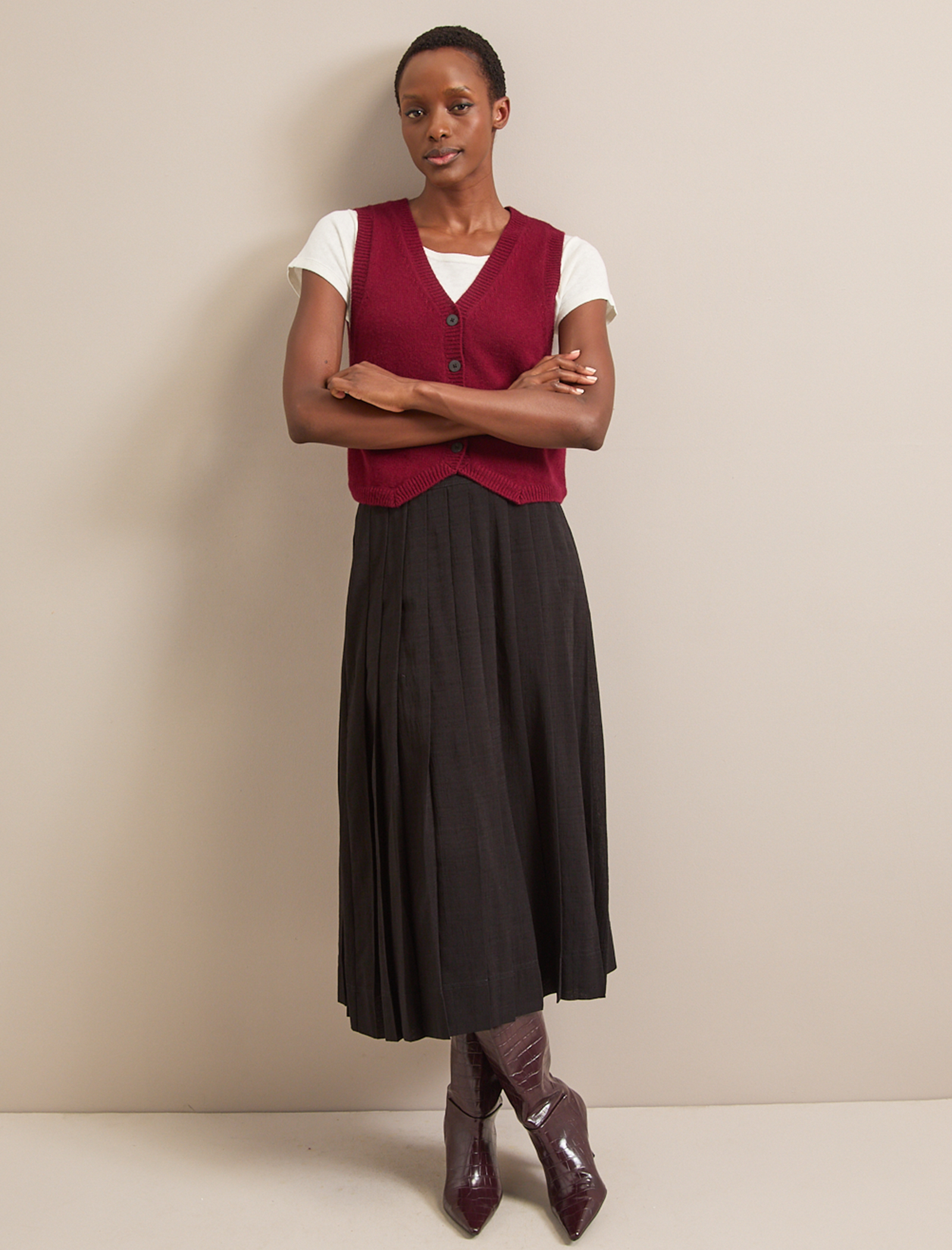 AU25_SK218_GEORGIE_BLACK_LS_06