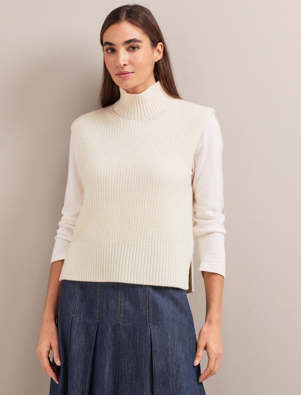 Janie Cashmere Blend Funnel Neck Sleeveless Jumper Cream