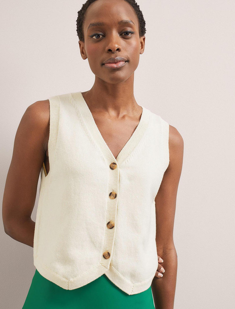 Wesley Cotton Blend V Neck Waistcoat - Cream