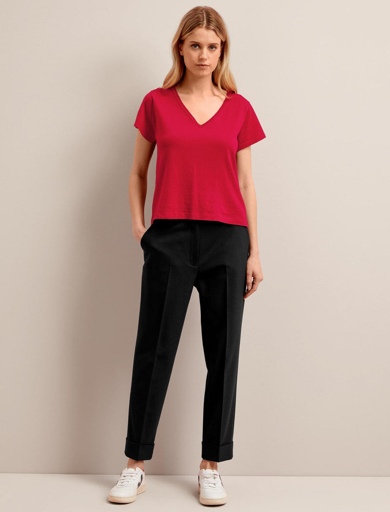 Madison Linen Blend V Neck Knit T-Shirt - Red