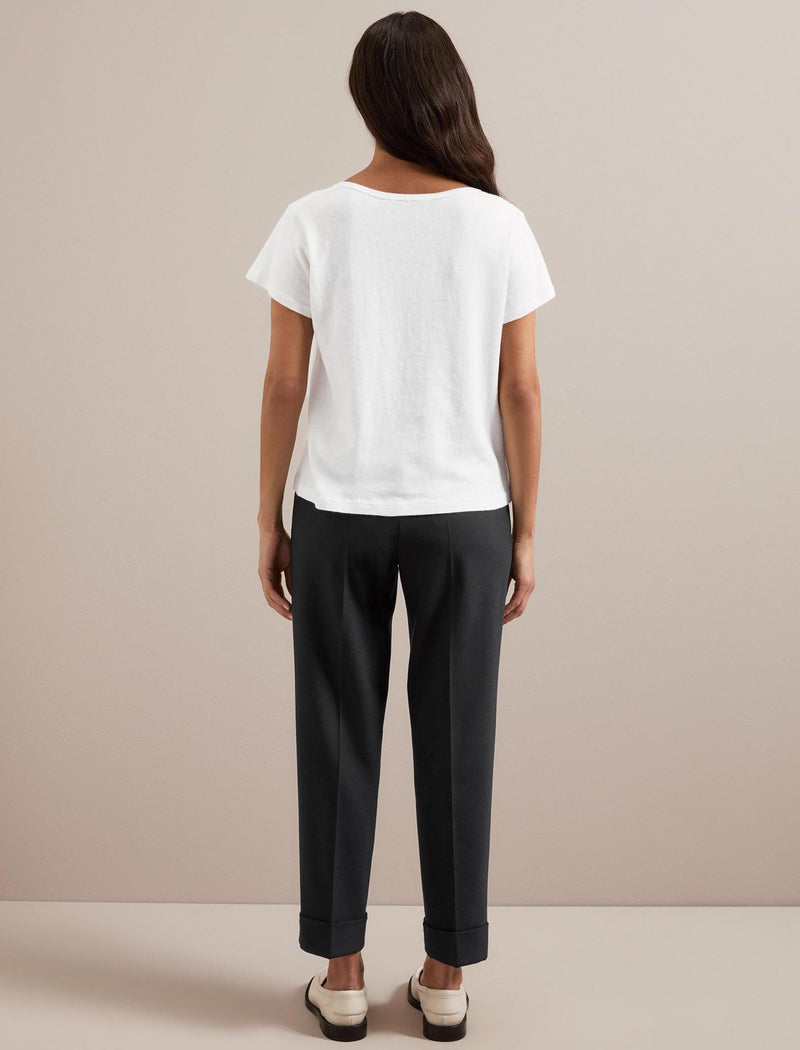 Madison Linen Blend V Neck Knit T-Shirt - White