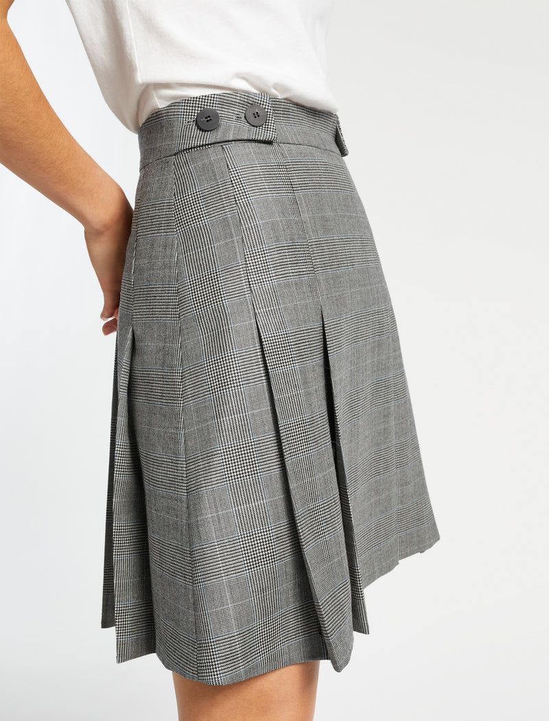 Grey wool pleated short skirt top