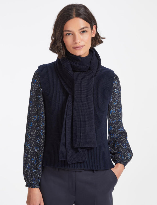 Sylvie Wool Scarf - Navy