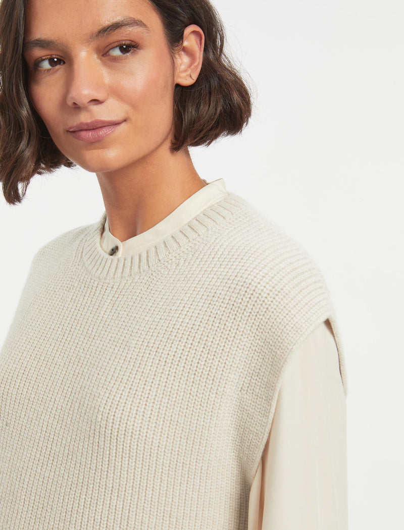 Janice Wool Round Neck Sleeveless Jumper - Oatmeal
