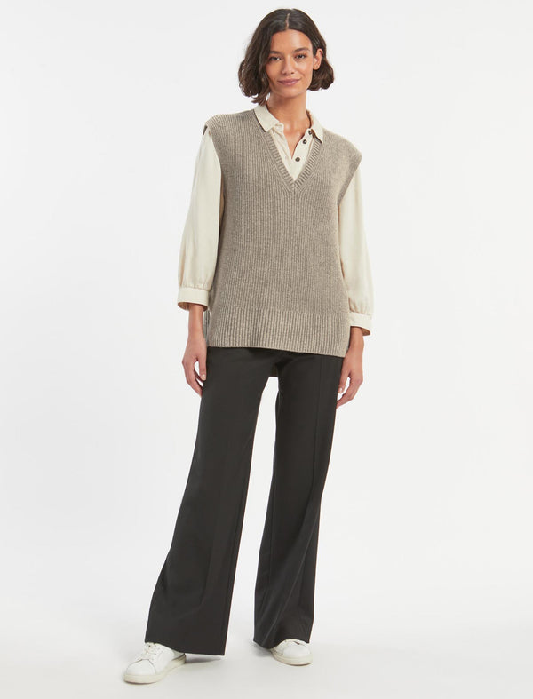 Janice Wool V Neck Sleeveless Jumper - Taupe